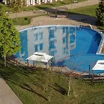 Golf Und Bulgarien 아파트 발치크